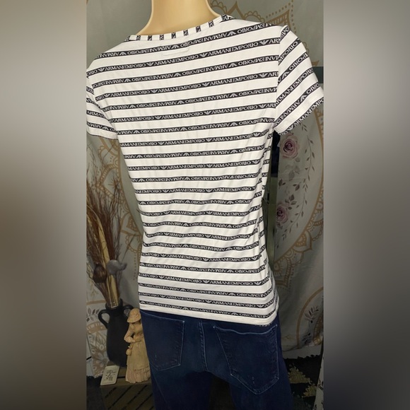 Like new small Exporio Armani Underwear t-shirt - Picture 3 of 5